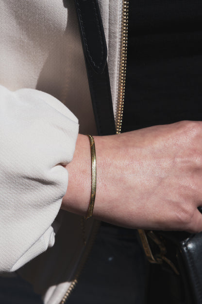 Pure Bracelet