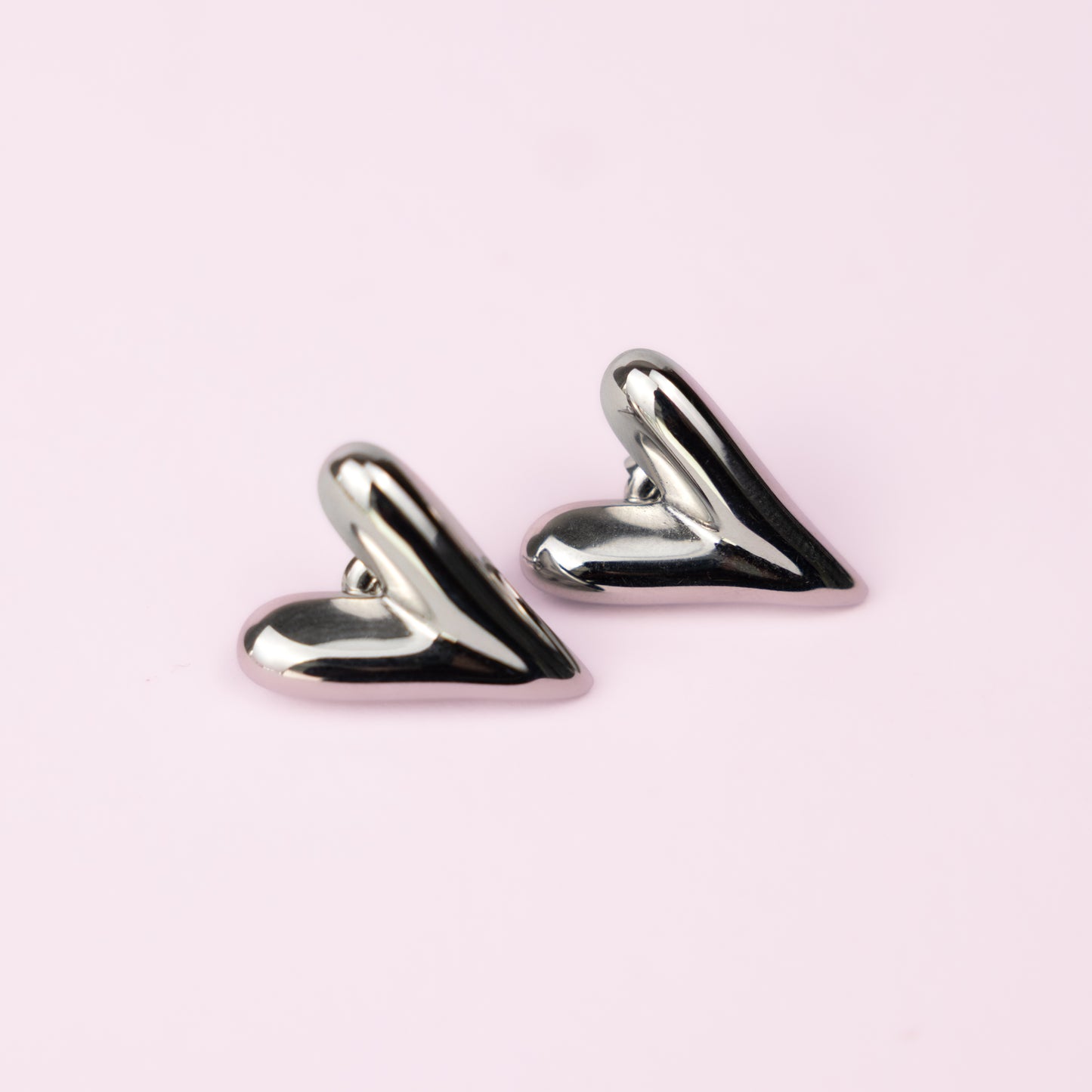 Amora Earrings