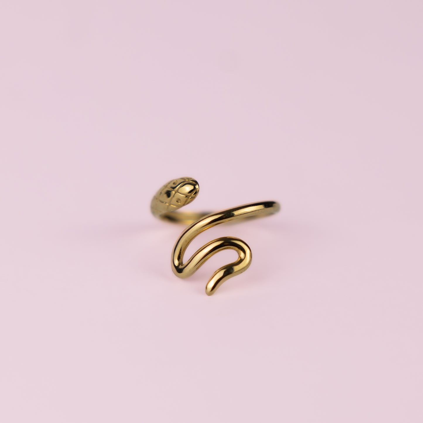 Serpenta Gold Ring