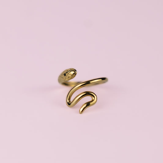 Serpenta Gold Ring